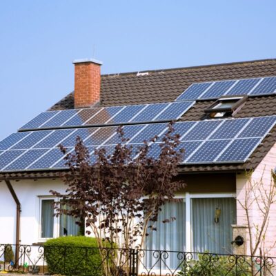 Lux Renewables Ltd. - Solar Panels, Battery Storage, EV Chargers & Renewable Energy Consultants